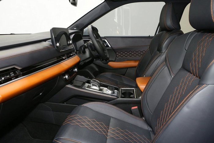 2023 Mitsubishi Outlander Exceed Tourer