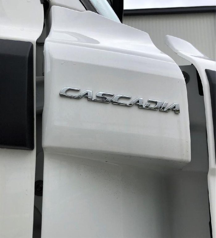 2024 Freightliner Cascadia 116 White