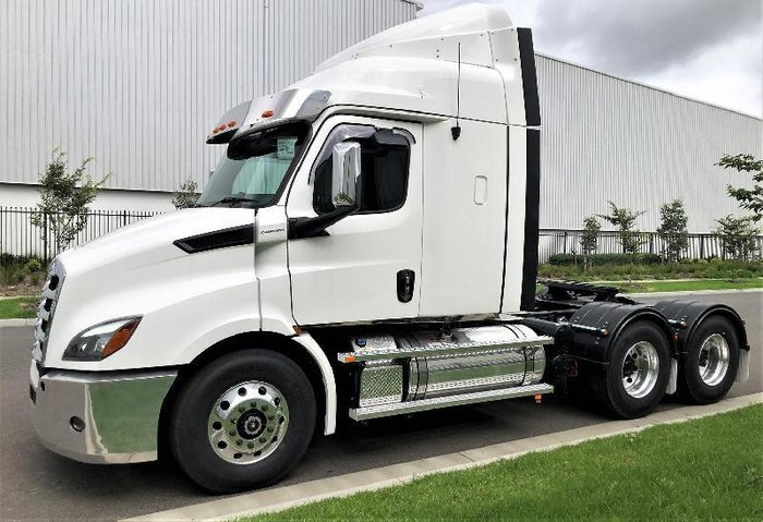 2024 Freightliner Cascadia 116 White