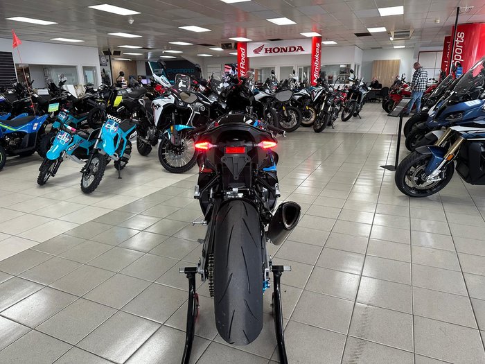 2025 BMW M 1000 RR M Competition Package