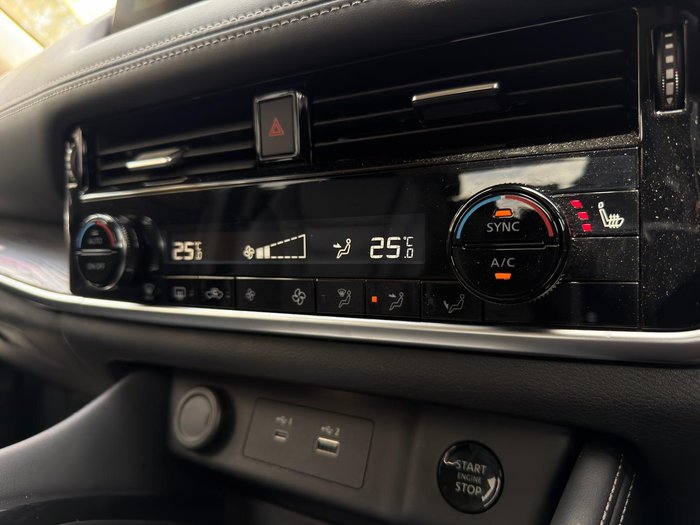 2025 Nissan X-TRAIL ST-L