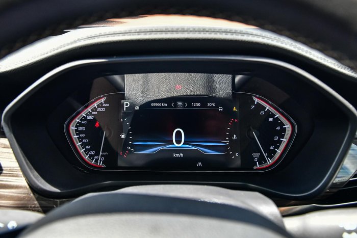 2023 LDV D90 Executive