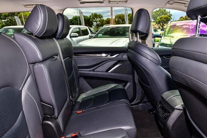 2023 LDV D90 Executive