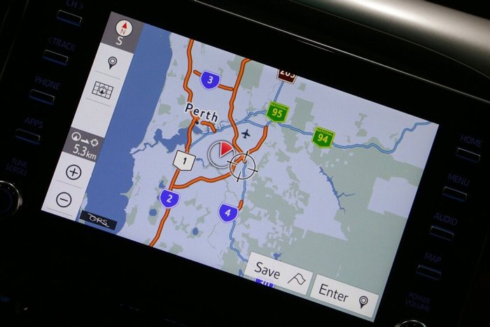 2025 Toyota Hilux SR5 48V