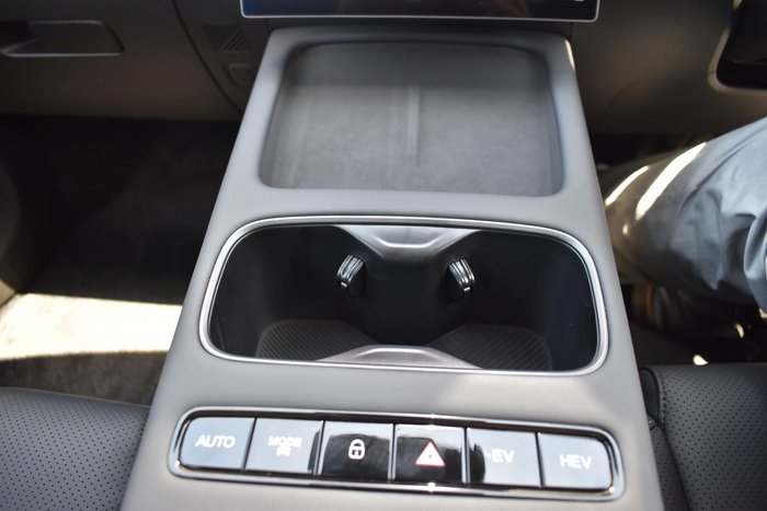 2025 Jaecoo J7 SHS Summit