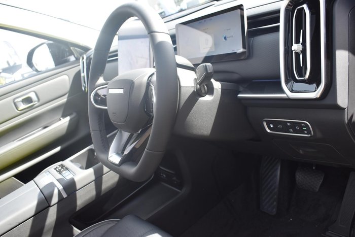 2025 Jaecoo J7 SHS Summit