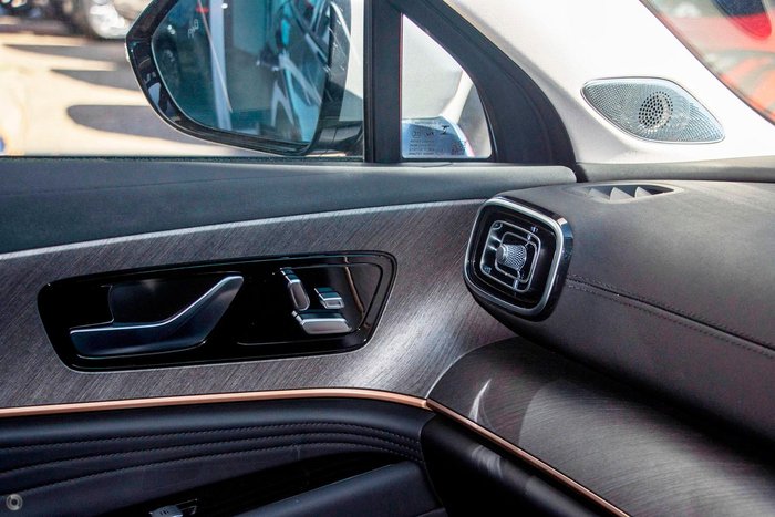 2025 Jaecoo J8 Track