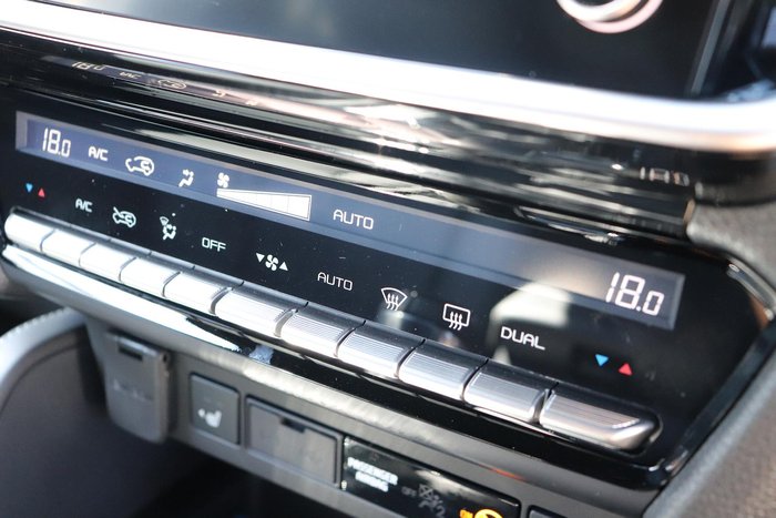 2025 Isuzu MU-X LS-T