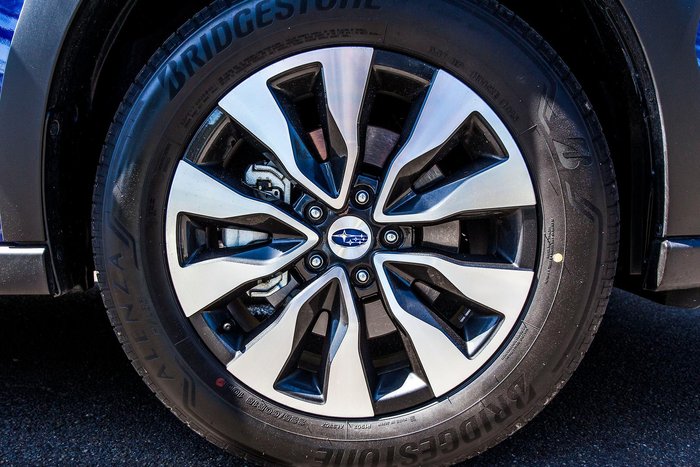 2025 Subaru Outback AWD Touring XT