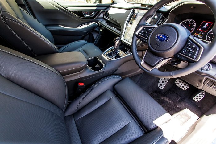 2025 Subaru Outback AWD Touring XT