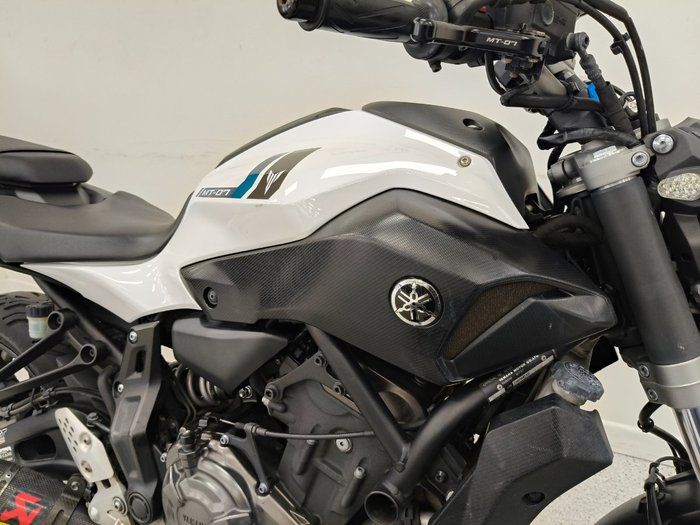 2017 YAMAHA MT-07 LA (ABS) White