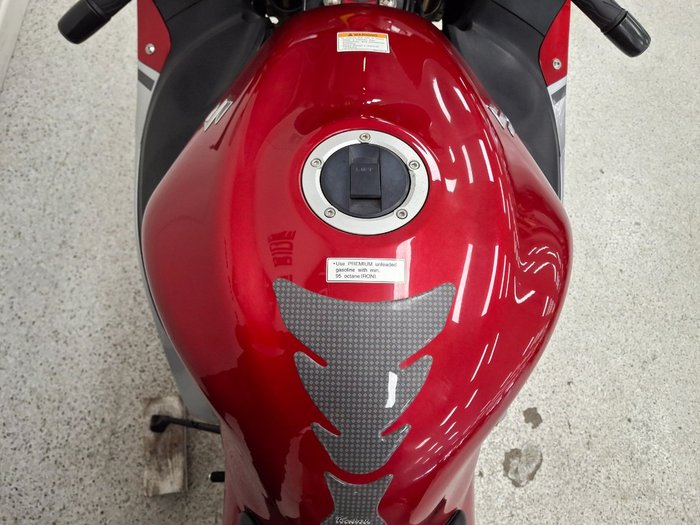 2016 Suzuki GSX1300RA (HAYABUSA) Red