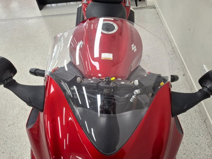 2016 Suzuki GSX1300RA (HAYABUSA) Red
