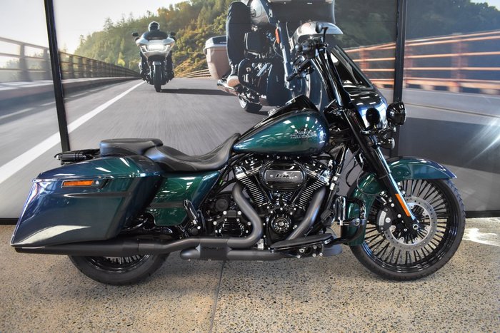 2021 Harley-davidson FLHRXS ROAD KING SPECIAL SNAKE VENOM
