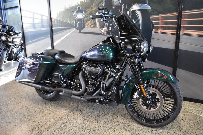 2021 Harley-davidson FLHRXS ROAD KING SPECIAL SNAKE VENOM