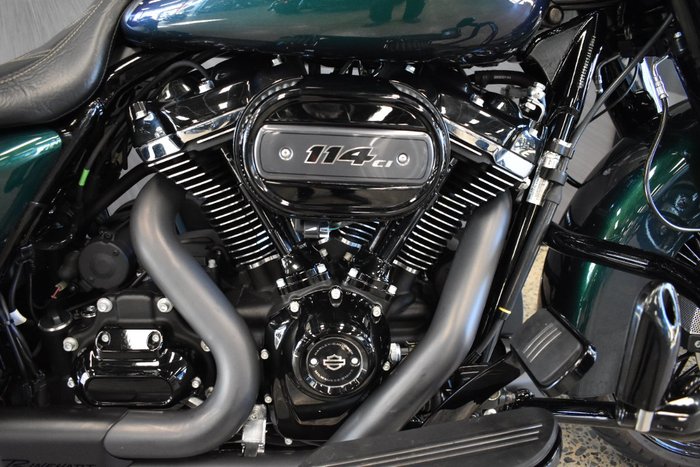 2021 Harley-davidson FLHRXS ROAD KING SPECIAL SNAKE VENOM