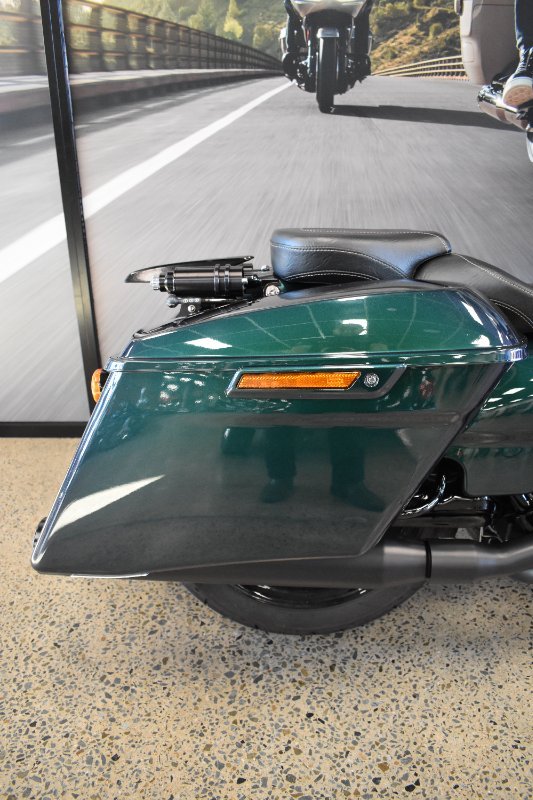 2021 Harley-davidson FLHRXS ROAD KING SPECIAL SNAKE VENOM