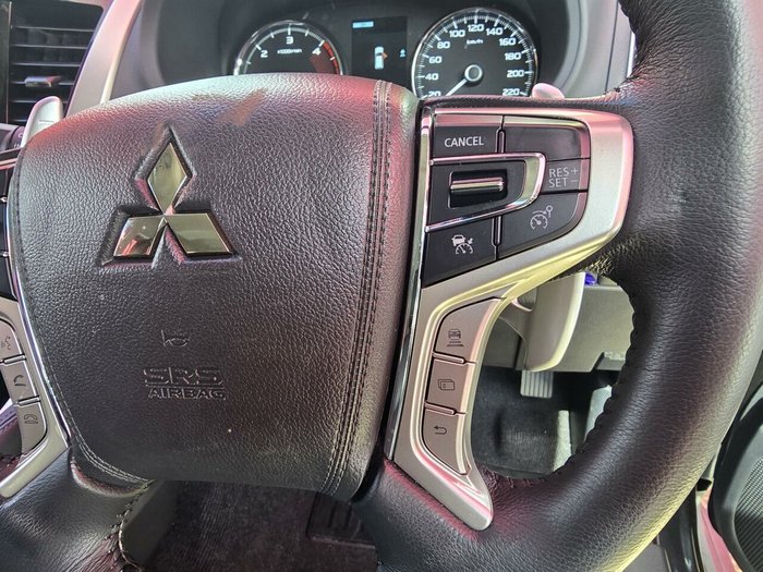 2023 Mitsubishi Pajero Sport GLS