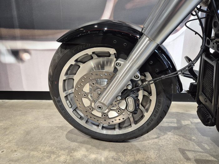 2019 Harley-Davidson Fat Boy 114 (FLFBS) Softail Black