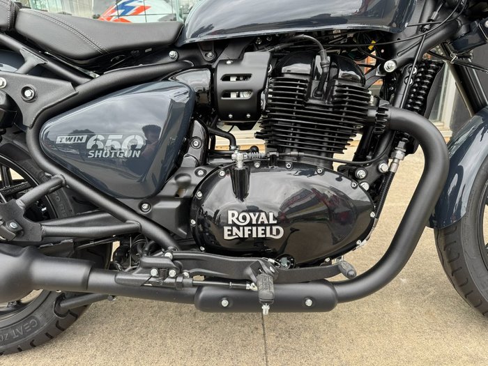 2025 Royal Enfield (see Also Enfiel SHOTGUN 650 GREY