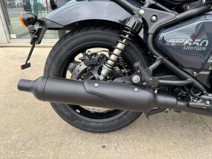 2025 Royal Enfield (see Also Enfiel SHOTGUN 650 GREY