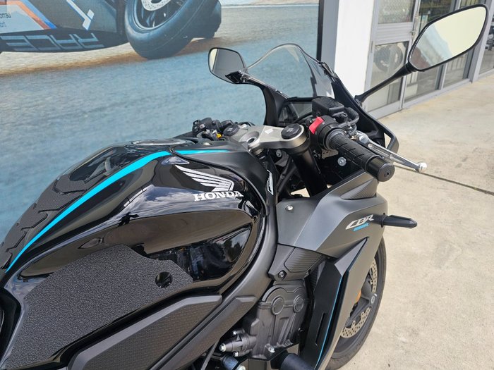 2023 Honda CBR650R Black