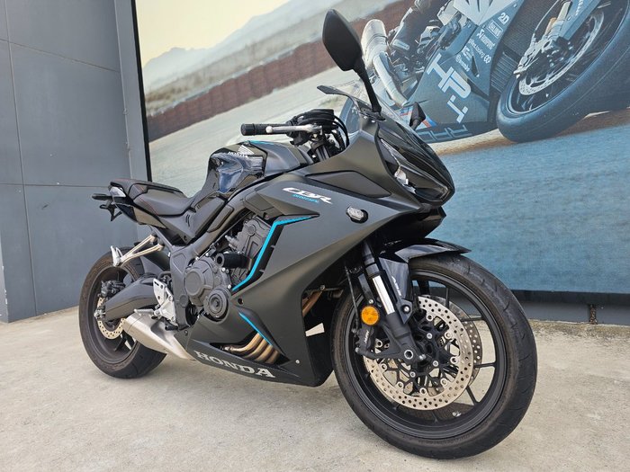 2023 Honda CBR650R Black