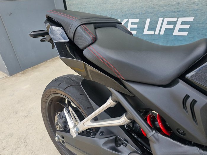 2023 Honda CBR650R Black