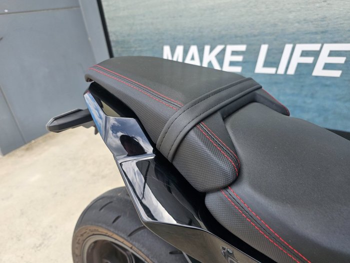 2023 Honda CBR650R Black