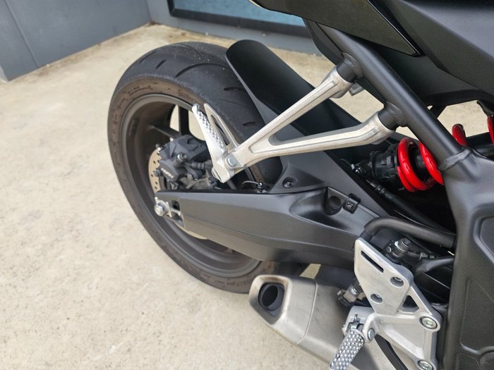 2023 Honda CBR650R Black