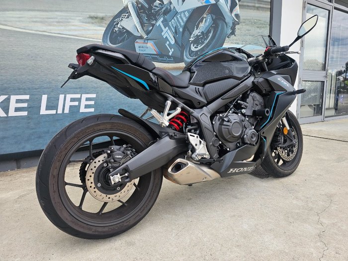 2023 Honda CBR650R Black