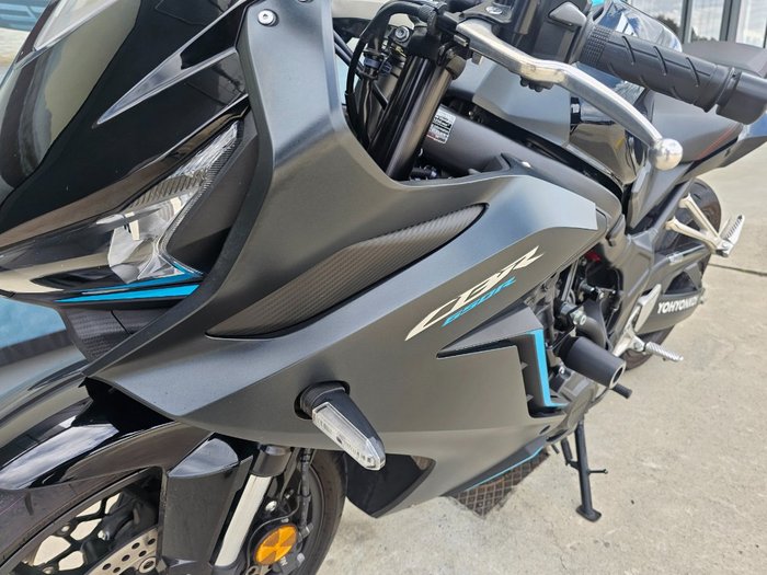 2023 Honda CBR650R Black