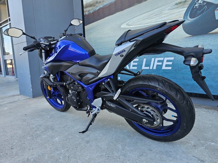 2017 Yamaha MT-03 (MT03LA) (ABS) Blue