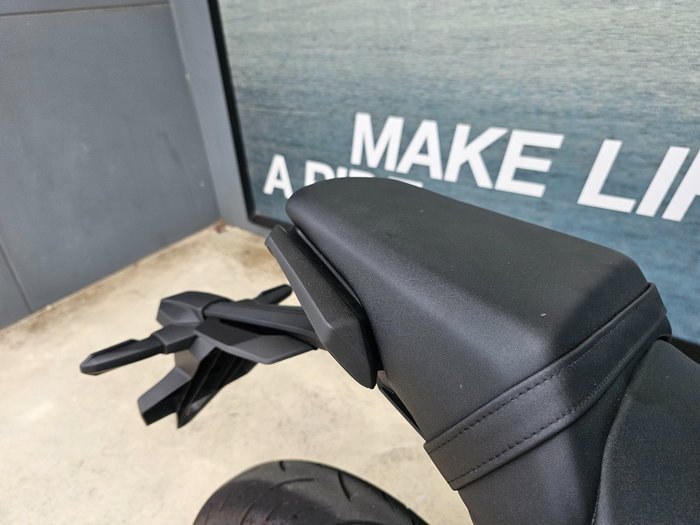 2024 Honda CB300R ABS (CBF300NA) Red