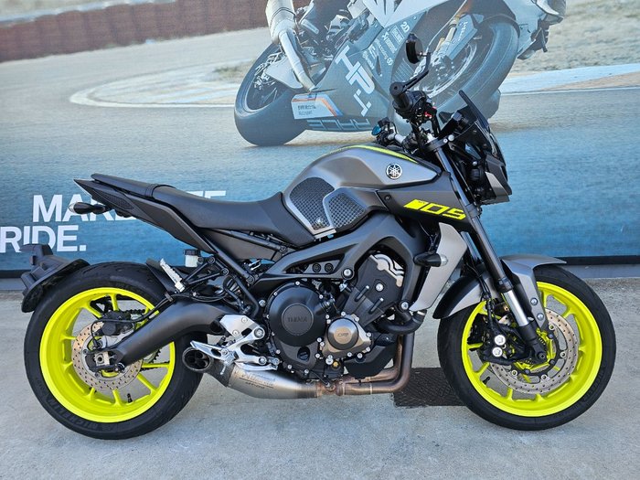 2018 Yamaha MT-09A Yellow