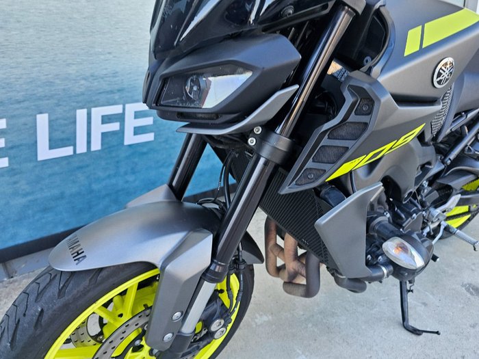 2018 Yamaha MT-09A Yellow