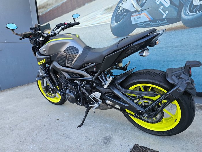 2018 Yamaha MT-09A Yellow