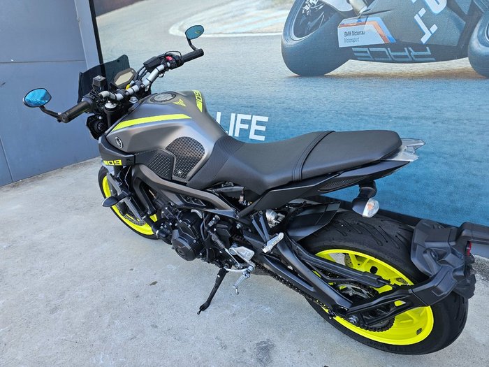 2018 Yamaha MT-09A Yellow