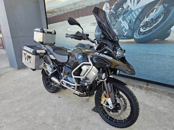 2019 BMW Motorrad R 1250 GS ADVENTURE Green