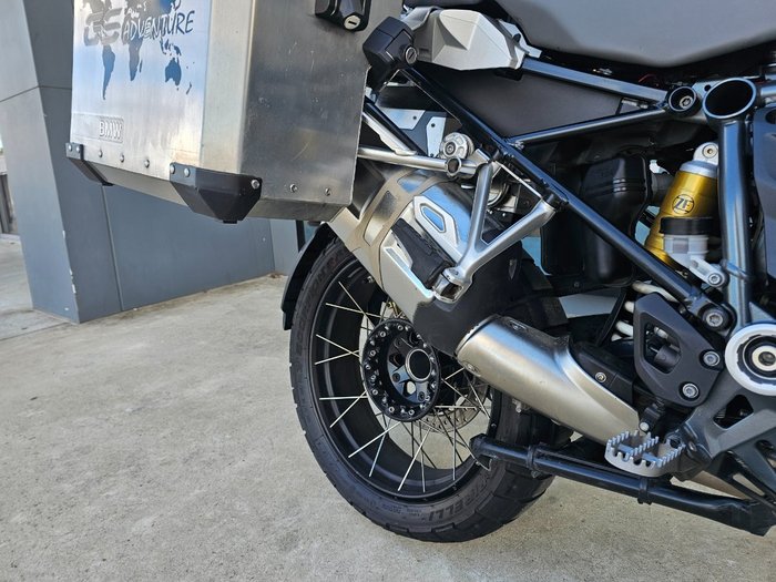 2019 BMW Motorrad R 1250 GS ADVENTURE Green