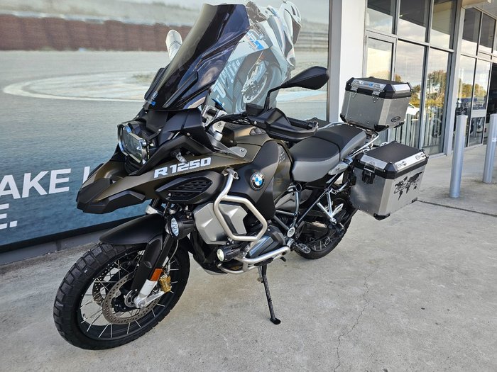 2019 BMW Motorrad R 1250 GS ADVENTURE Green
