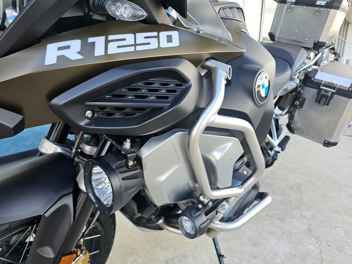 2019 BMW Motorrad R 1250 GS ADVENTURE Green