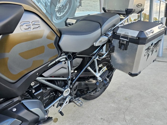 2019 BMW Motorrad R 1250 GS ADVENTURE Green