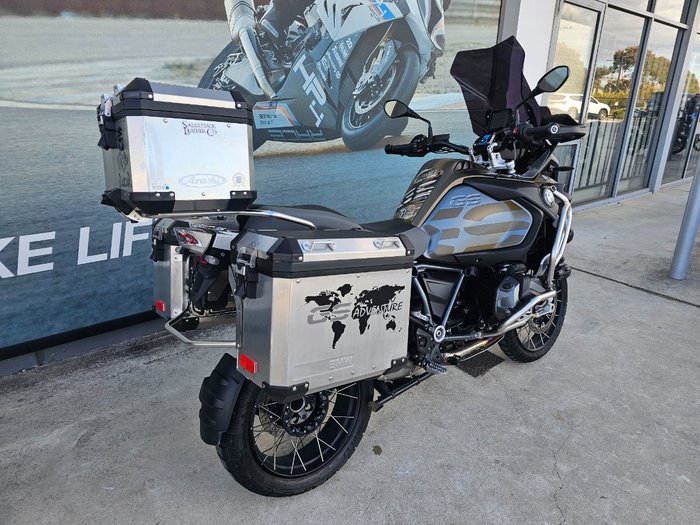 2019 BMW Motorrad R 1250 GS ADVENTURE Green