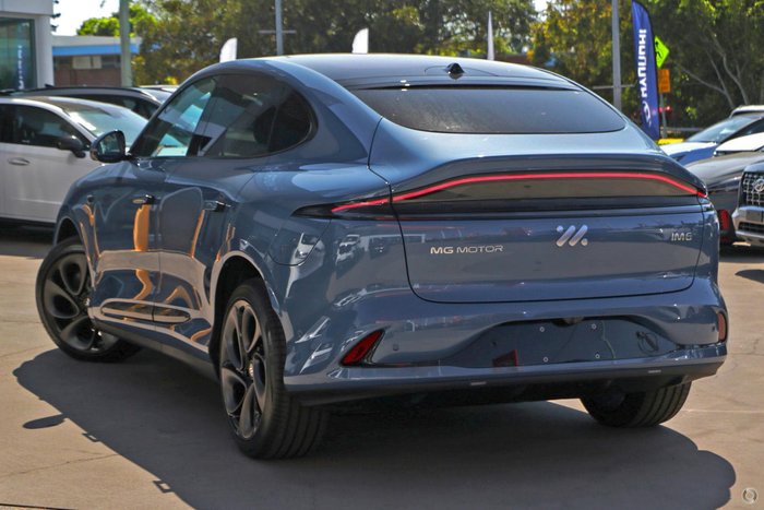 2025 MG IM6 Platinum S12L MY25 Nevis Blue