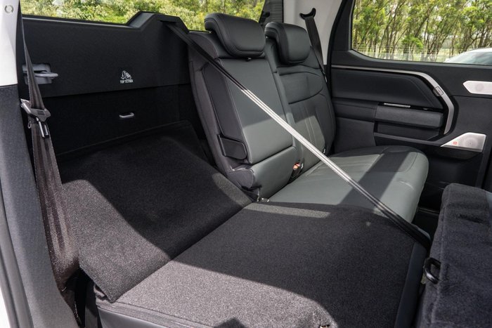 2025 MG MGU9 Explore Pro EKK1C MY25 4X4 Dual Range Canyon Grey