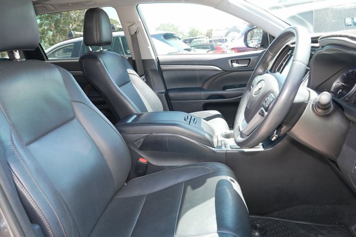 2019 Toyota Kluger Grande