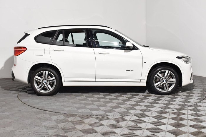 2016 BMW X1 sDrive20i