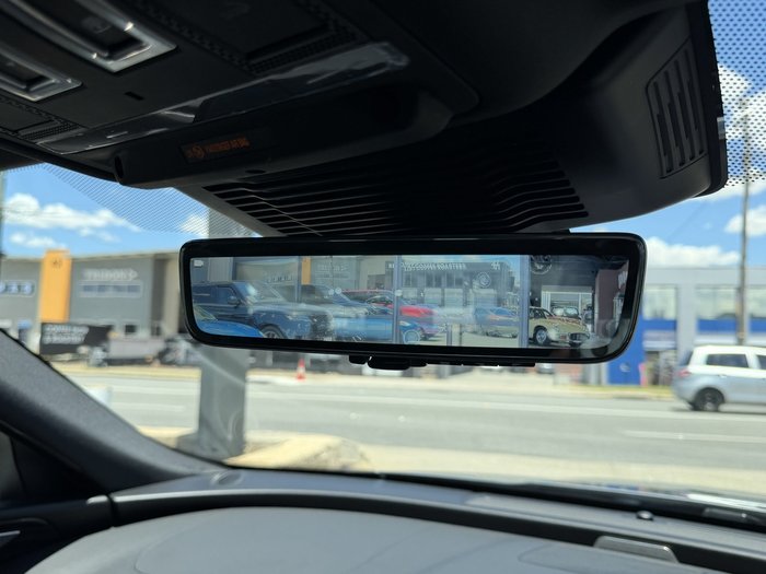 2021 Jaguar XE P300 R-Dynamic HSE