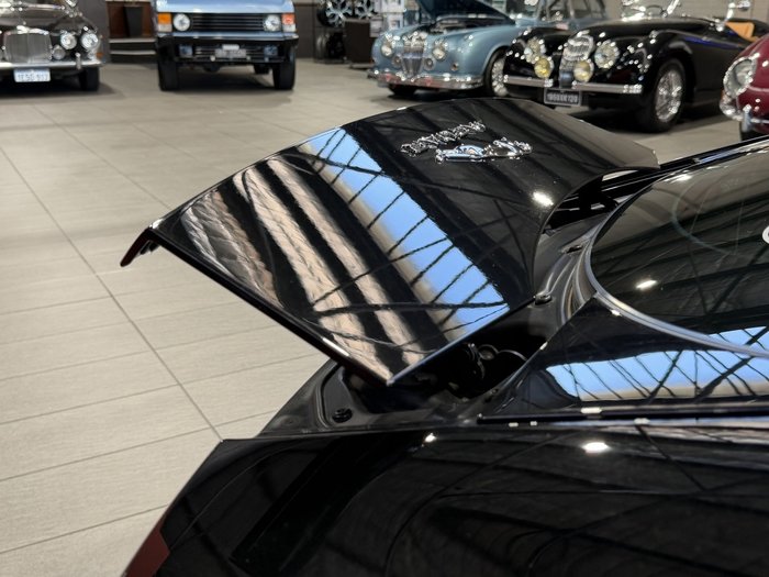 2018 Jaguar F-TYPE R-Dynamic 221kW